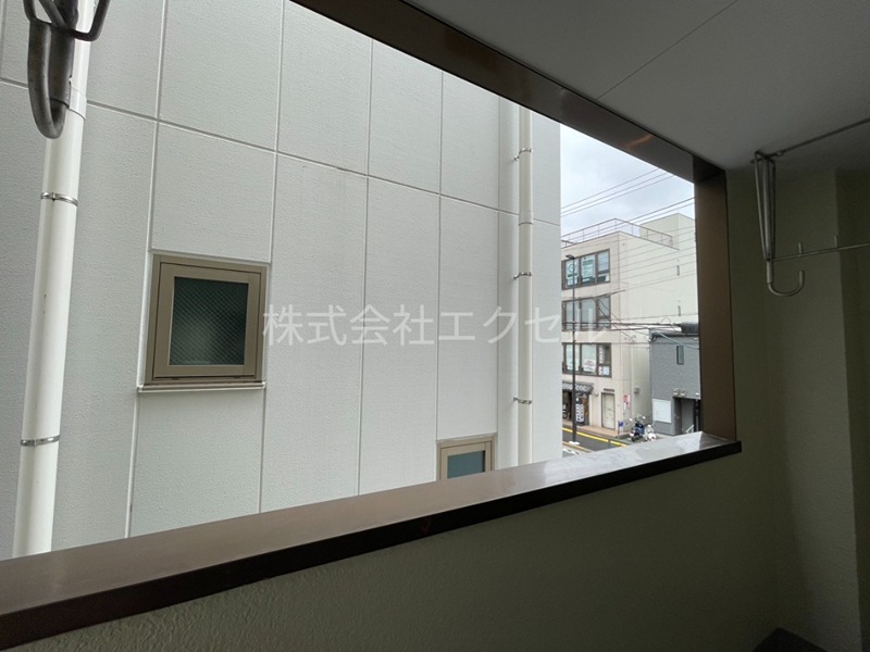 髙橋ビル ベランダ