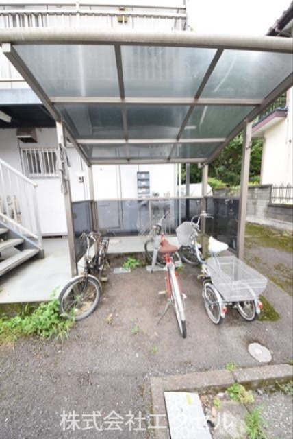 エステートピア八王子 駐車場