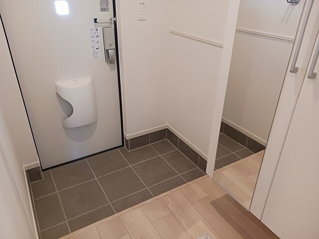 カリーノ8 玄関