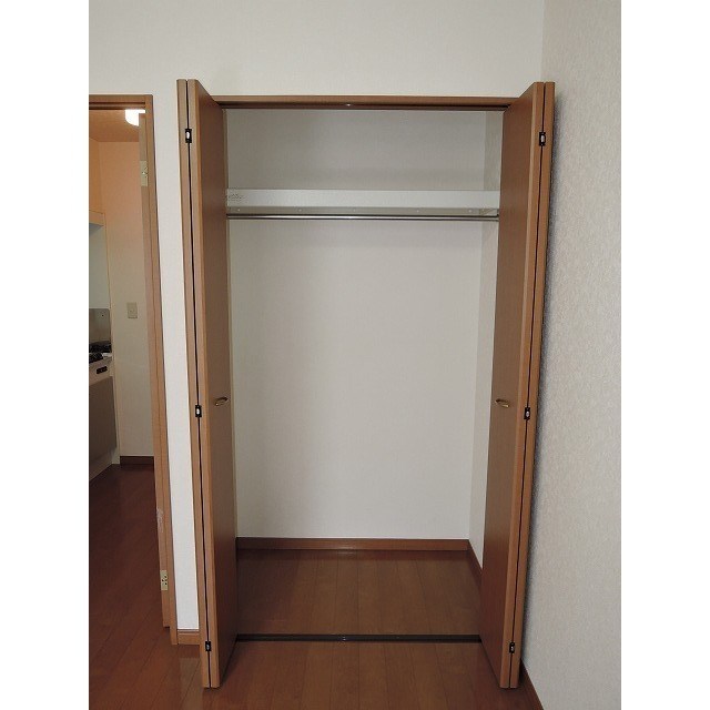 アムールこずえ 収納