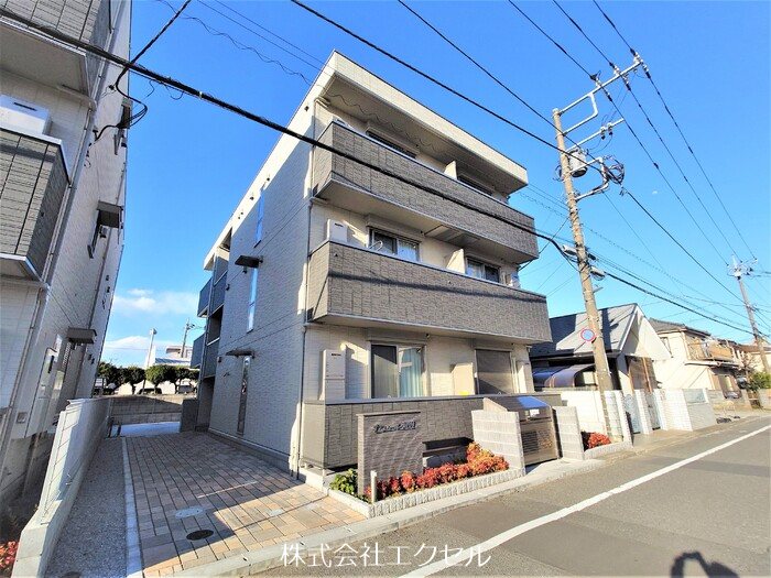 セジュール河辺 外観