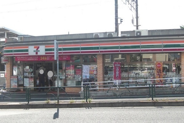 パフューム1 コンビニ