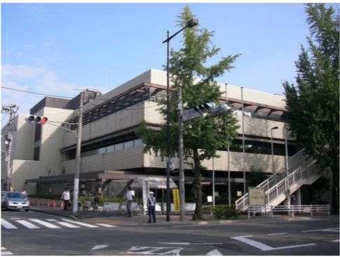 ジュネスヤマモト 図書館
