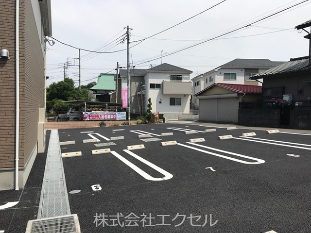 ラジオンあきる野 駐車場