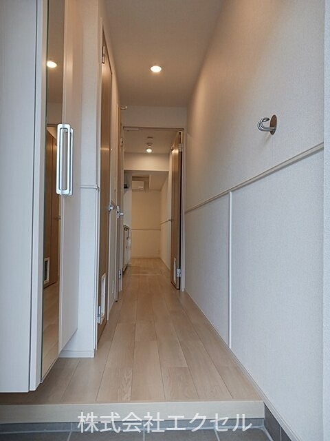 シャンモワノ 玄関