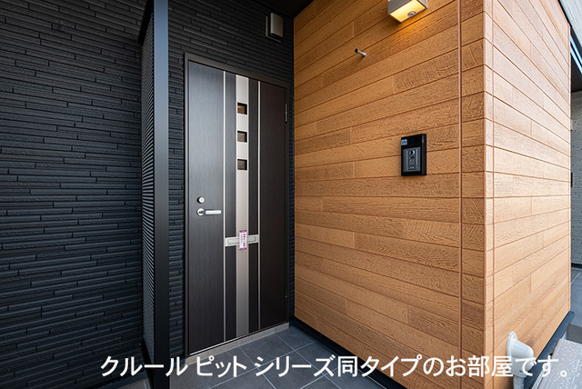 シャンモワノ 玄関