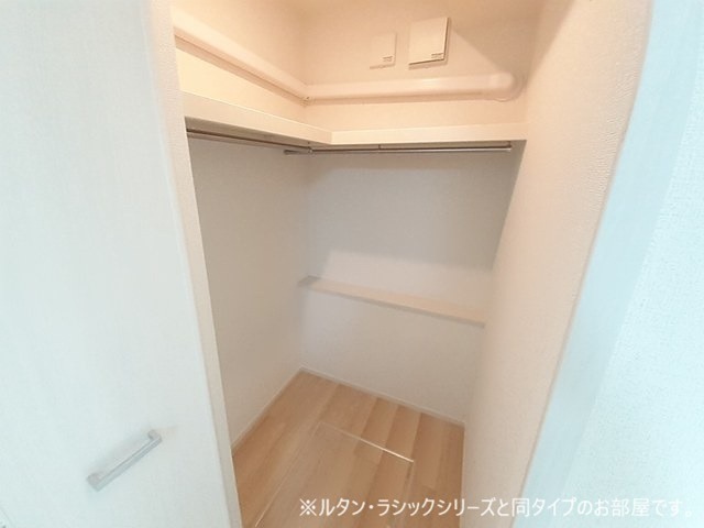 フォンターナガルボ2 収納