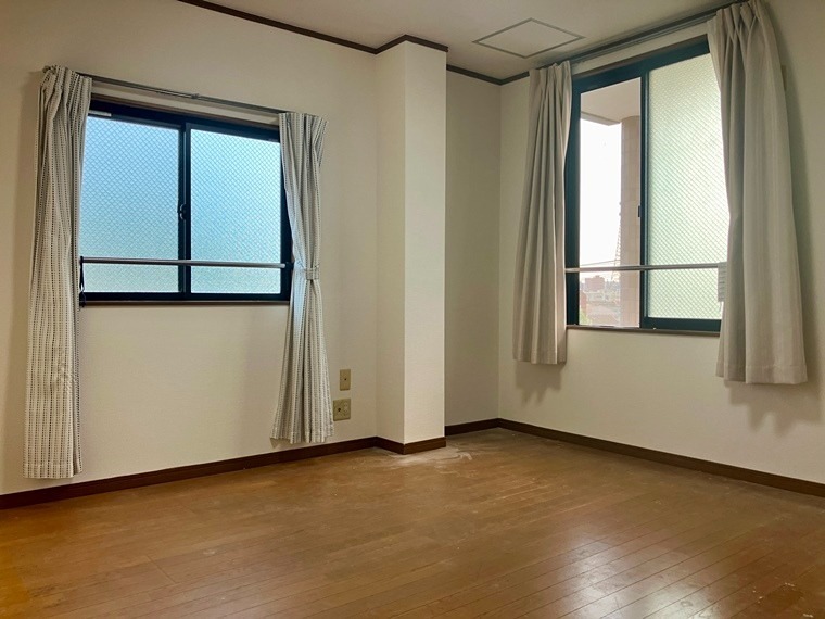 浅間町戸建 リビング