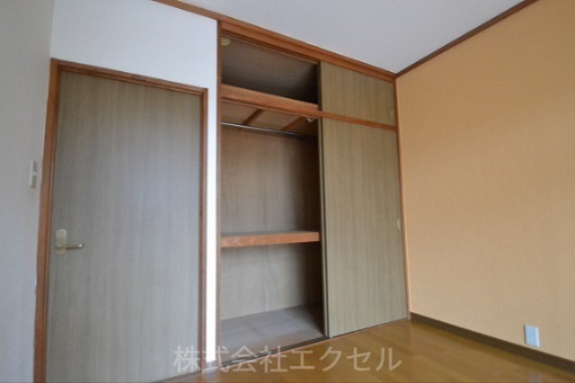 シティハイムシンメイB 収納