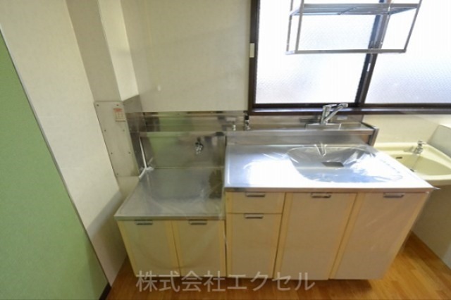 シティハイムシンメイB キッチン