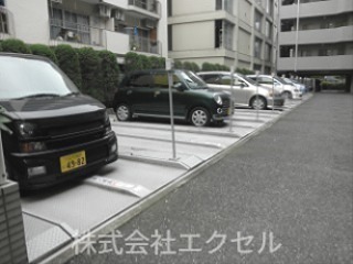 シティレジデンス豊田 駐車場