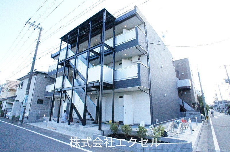 リブリヴェラ コート2 外観