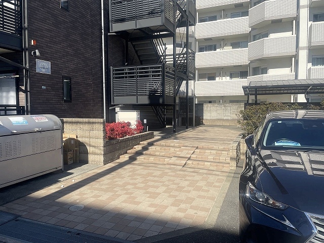 レオネクストＮＩＳＨＩＧＡＩⅢ その他