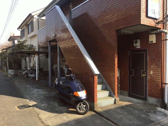 イーストウインド 玄関