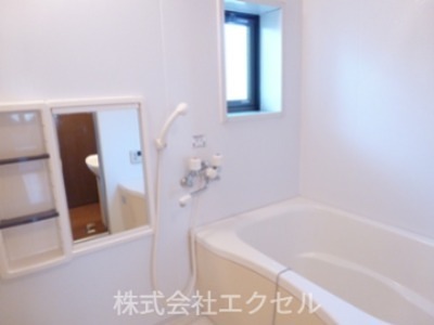 シェモワC 風呂画像