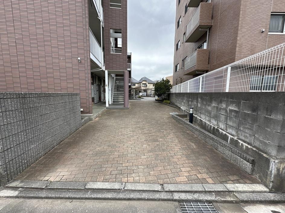 レオパレスグランパルク小柳 その他