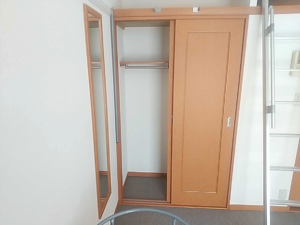 レオパレスグランパルク小柳 その他