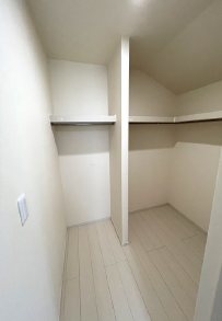 昭島市中神町戸建て 収納