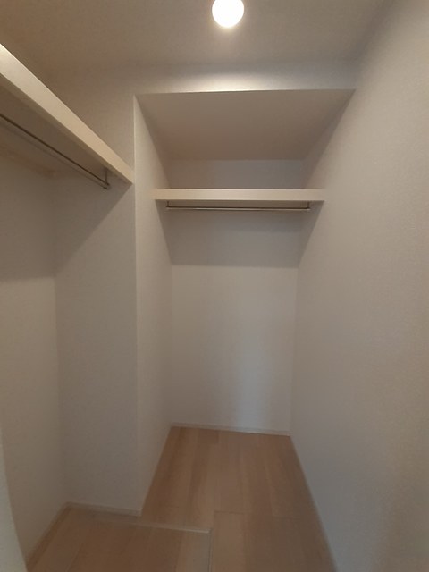 ゼファーイン 収納
