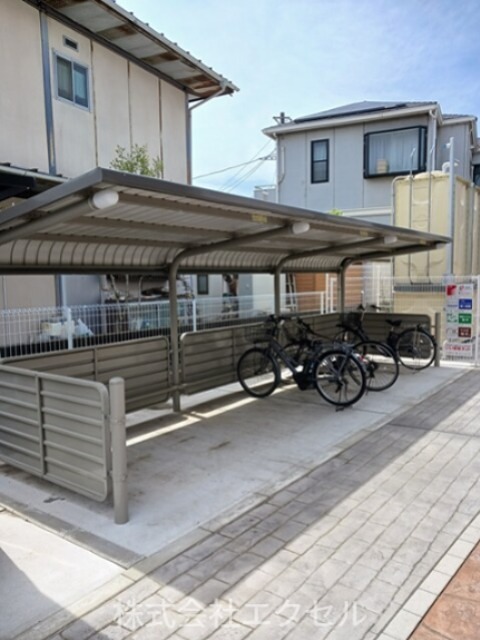 ラ　カーサ　スギ 駐車場