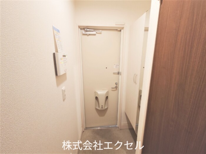 ファールン　ロッド 玄関