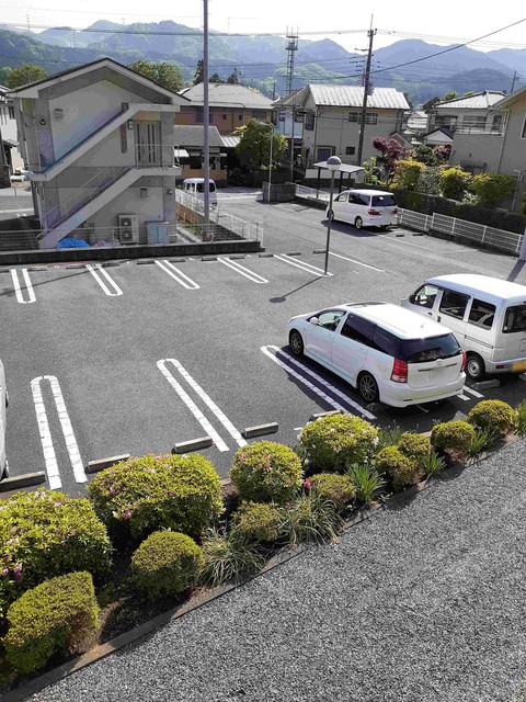 あきる野ビューラー 駐車場
