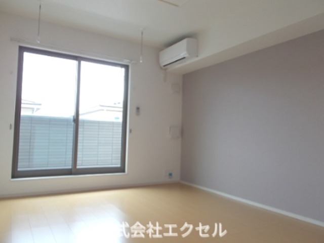 Ｃｏｔｔｏｎ　Ｒｏｓｅ　壱番館 リビング
