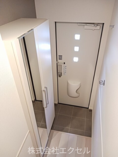 ラ　カーサ　スギ 玄関