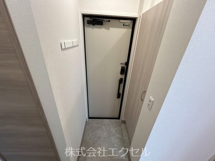 ESPELIAK  玄関