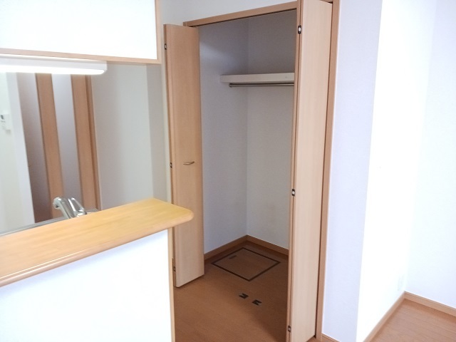 グリーンヒルズ大澤Ｃ 収納