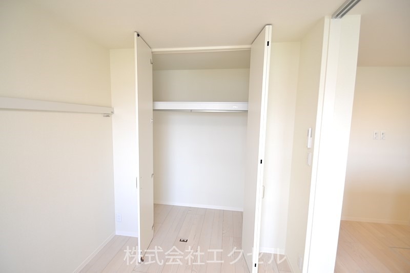 シャーメゾン小作台 収納