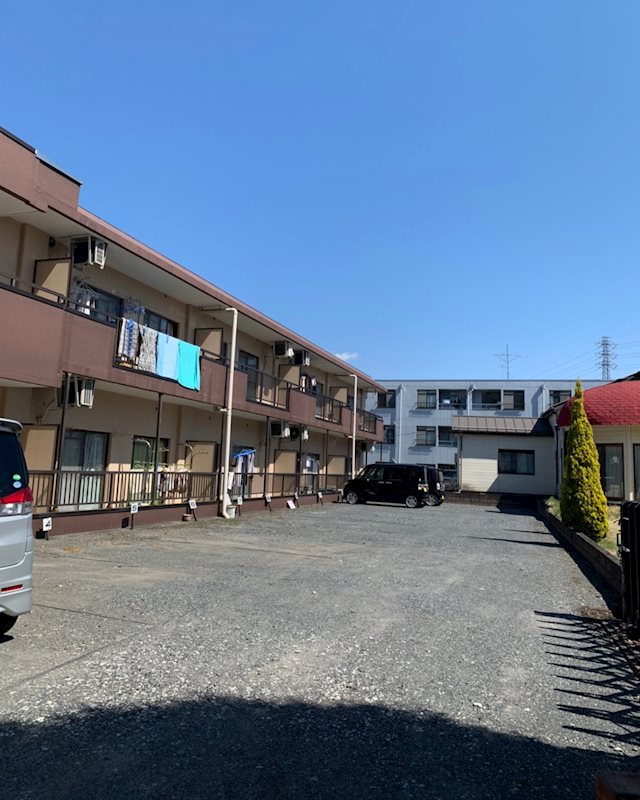 小鳩マンション 駐車場