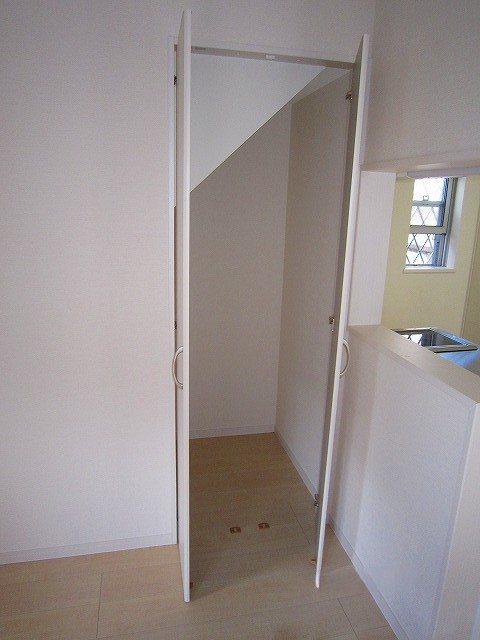 バルナバモーセ その他