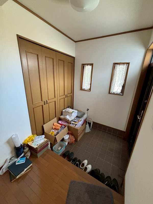 富士本3丁目戸建 玄関