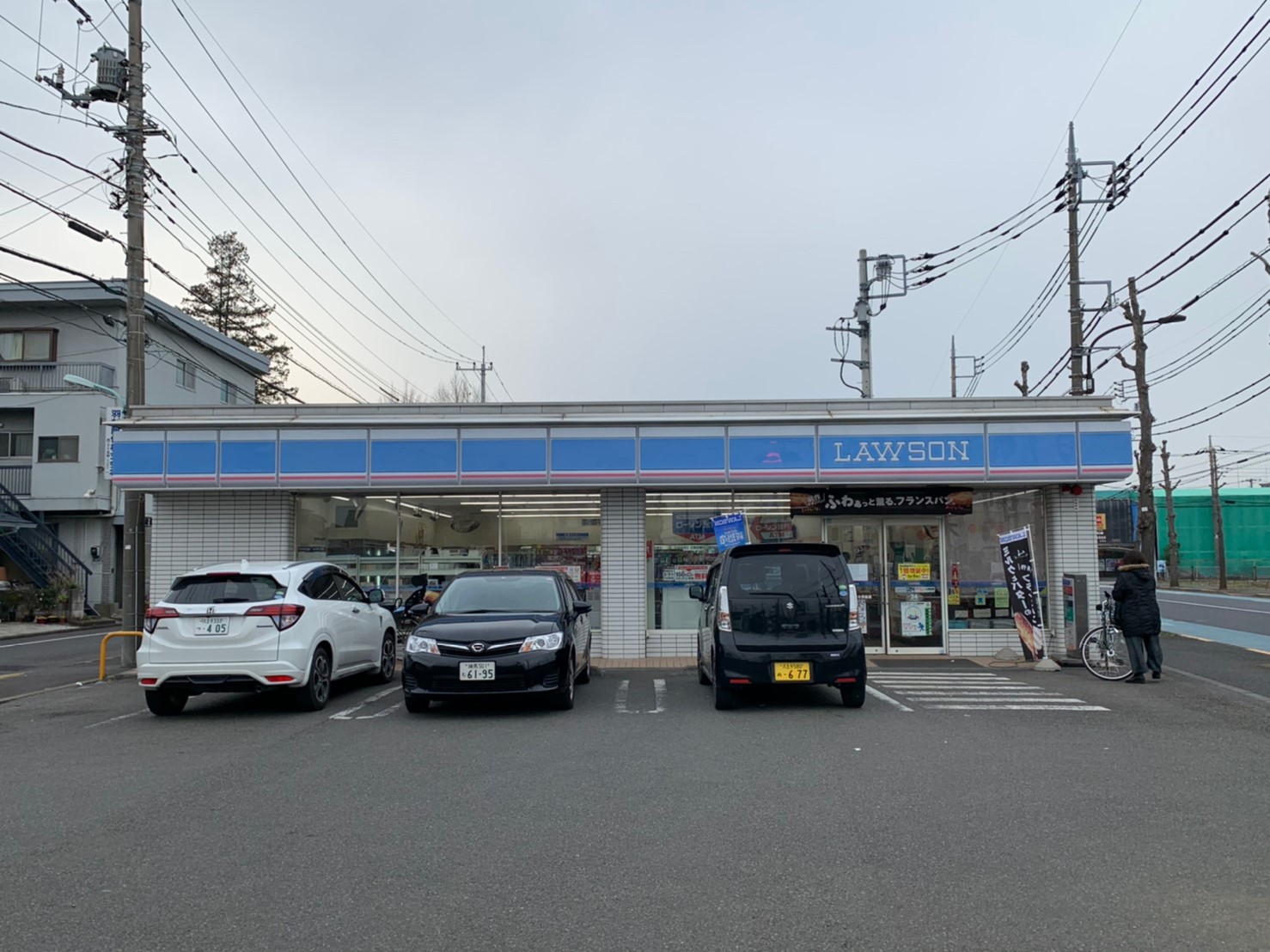 小鳩マンション コンビニ