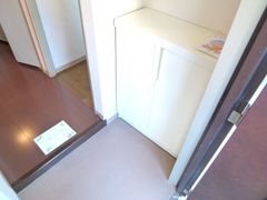 ヘリオス天神町レジデンス  玄関