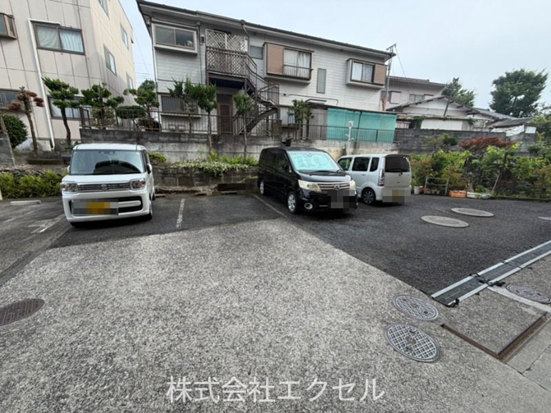 栗原ビル 駐車場