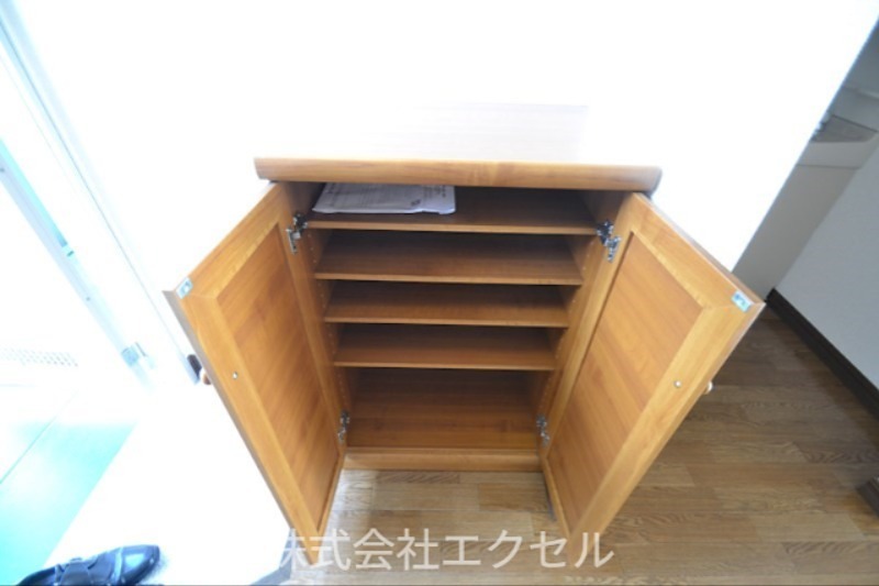 エスティーヌみよし2 収納