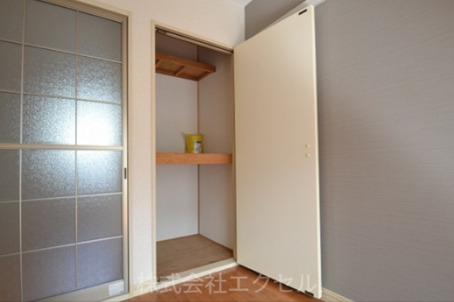 コスモパレス 収納