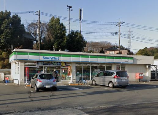 スカイホーク鷹取第8 コンビニ