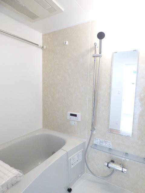 Casa Brezza(カーサブレッツァ) 風呂画像