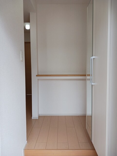 メゾン　ド　リベラ 玄関