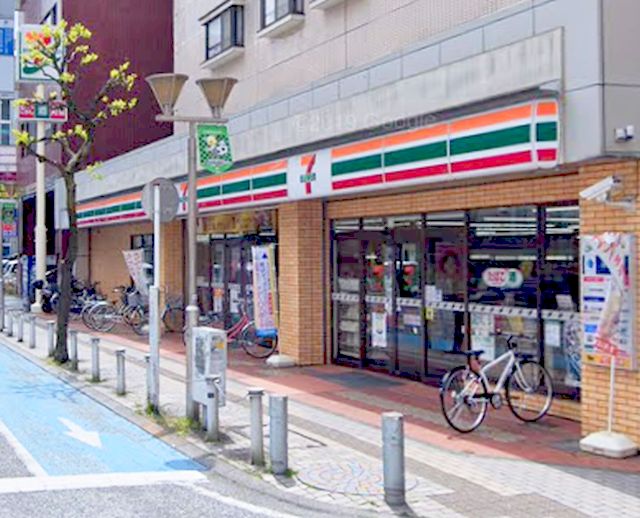 MELLAS淵野辺5 コンビニ