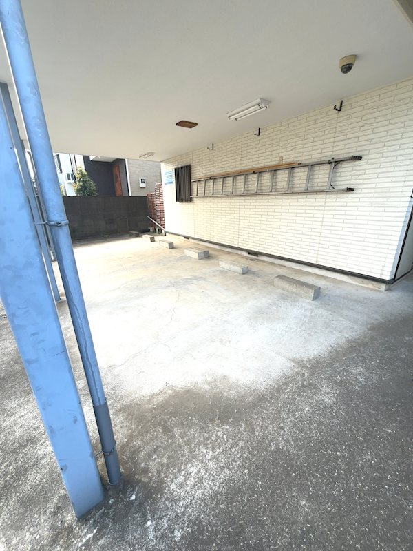 グリーンタウン前原 駐車場