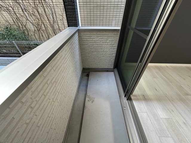 リトルネスト福生 ベランダ