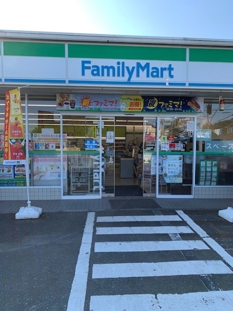 ヴィラグレイス2 コンビニ