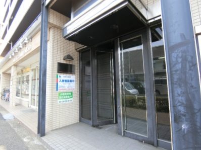 シェモア桜ヶ丘 エントランス