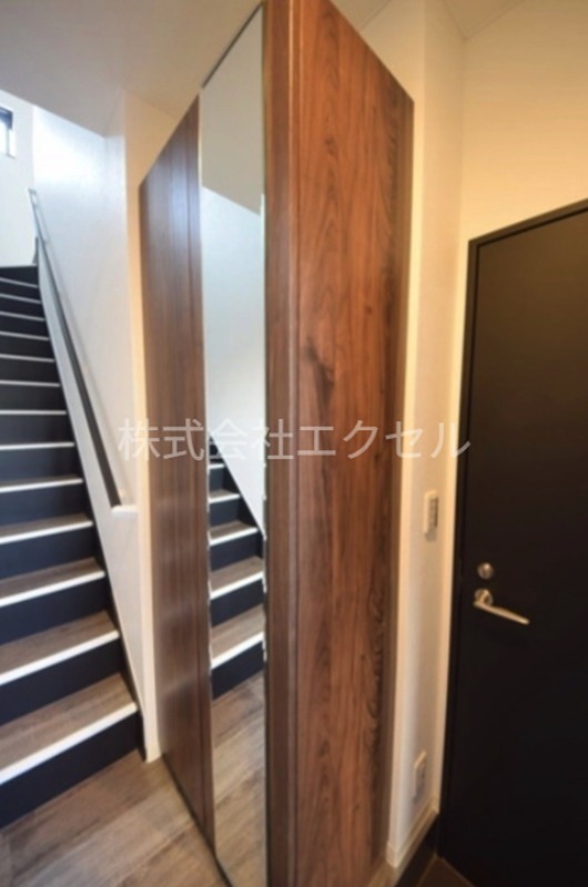 un villa八王子(アンヴィラ_ガレージハウス) 玄関