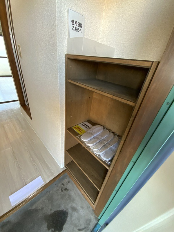 シャーリーハイツ 玄関