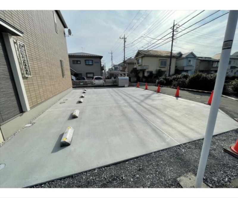 アーバンヒルズ 駐車場